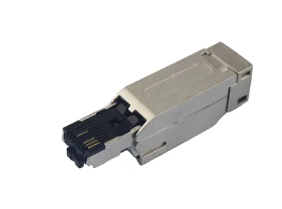 Connettore di rete con connettore a spina modulare RJ45